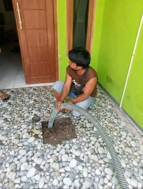 Sedot WC Sepatan Timur Tangerang