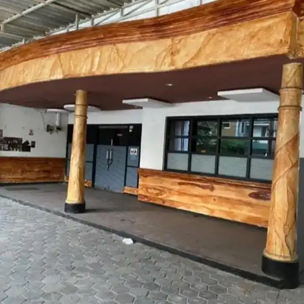 Sewa Tempat Usaha Bekas Cafe di Baratajaya Kota Surabaya