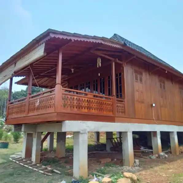 Wahyu Rumah Kayu