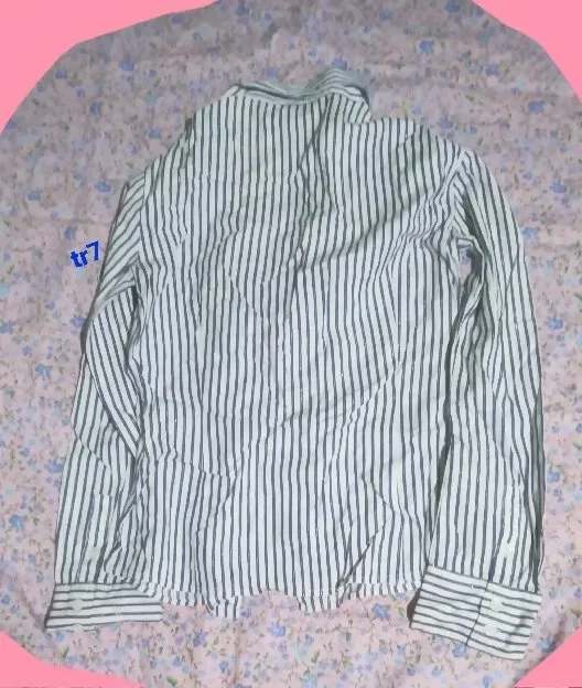 kemeja wanita motif salur biru