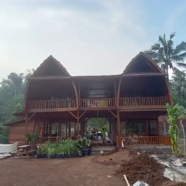 Wahyu Rumah Kayu