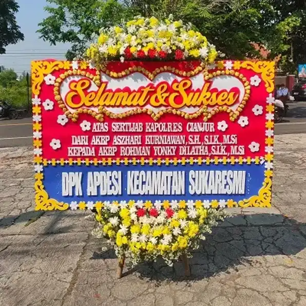 WA, 0858-6100-1800 Toko Karangan Bunga Cianjur Murah