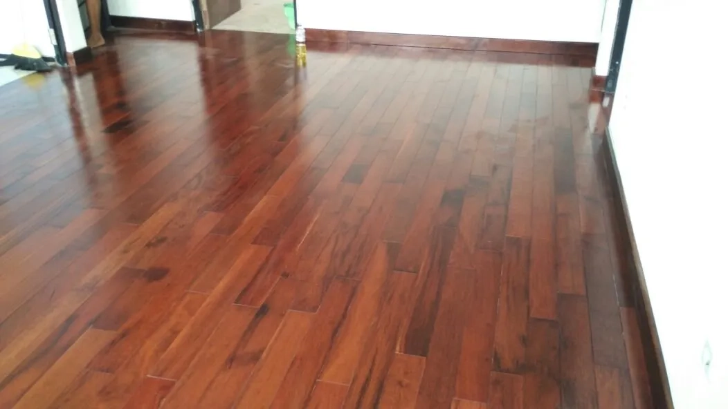 Flooring Kayu