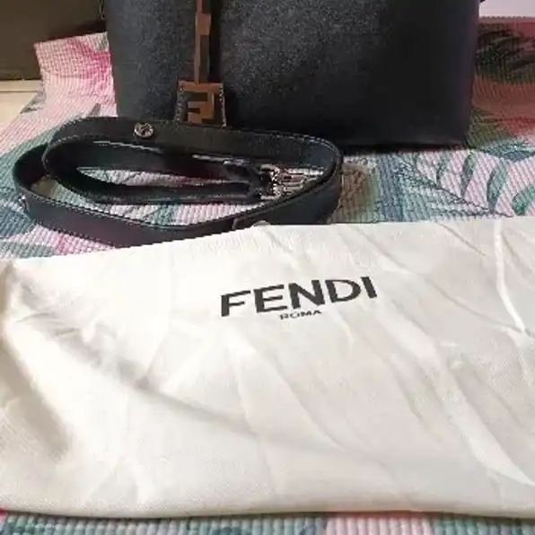 Preloved Tas Fendi By The Way Medium