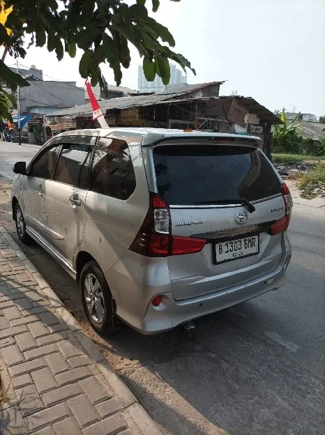 Toyota Avanza 1.3 Veloz MT