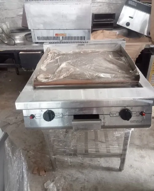 Cuci gudang NEW GETRA Gas Flat Griddle w/shelf RPD-4 Garansi