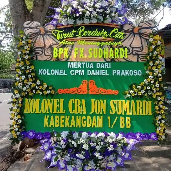 Karang Bunga papan Salatiga 0821-3345-0023 Asia Florist