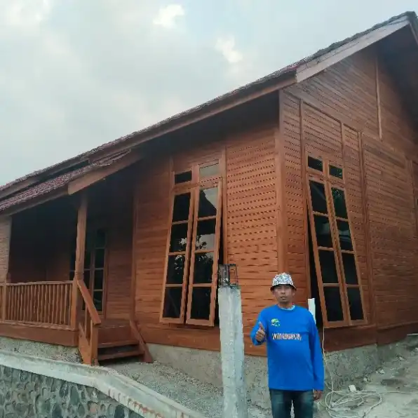 Wahyu Rumah Kayu