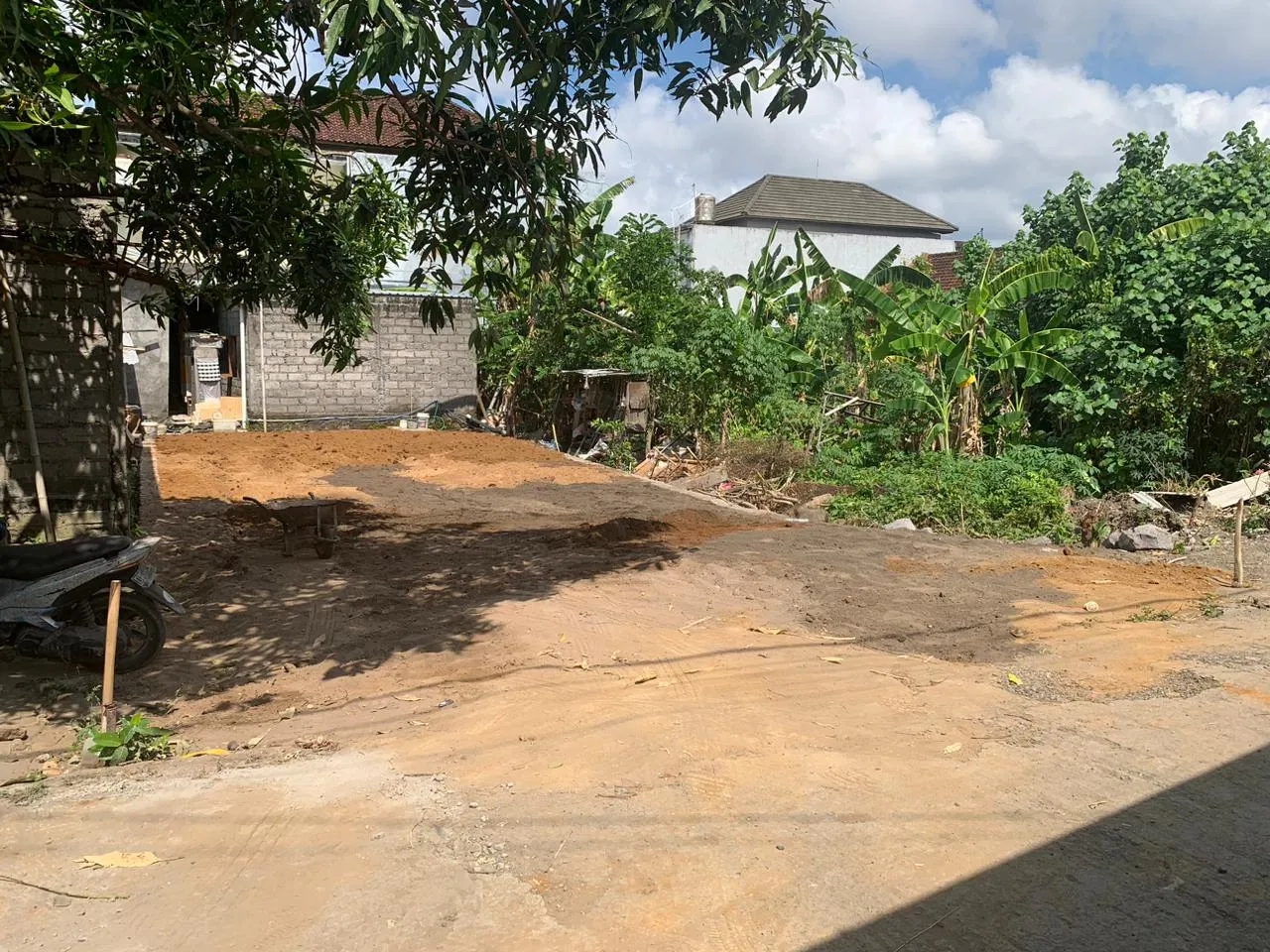 Dijual tanah 1,5 are di Ubung area jl Cargo dkt Gatsu Barat