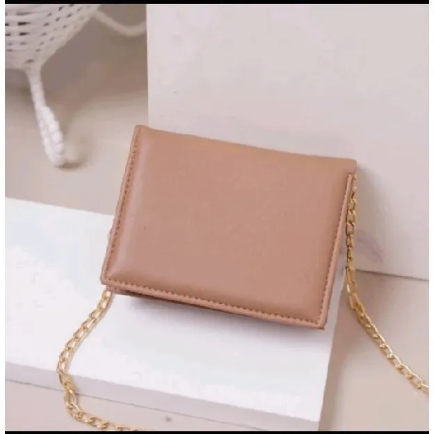 DOMPET KARTU TERBARU / DOMPET FASHION KEKINIAN / DOMPET SELEMPANG WANITA