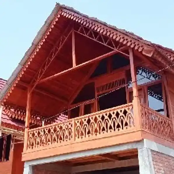 Wahyu Rumah Kayu