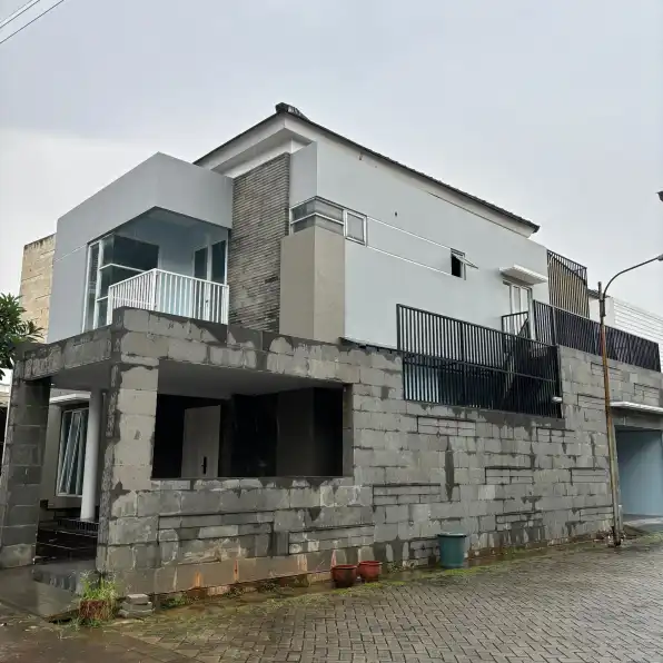 Jual Rumah Kosong Siap Huni di Villa Mutiara Cibubur Depok