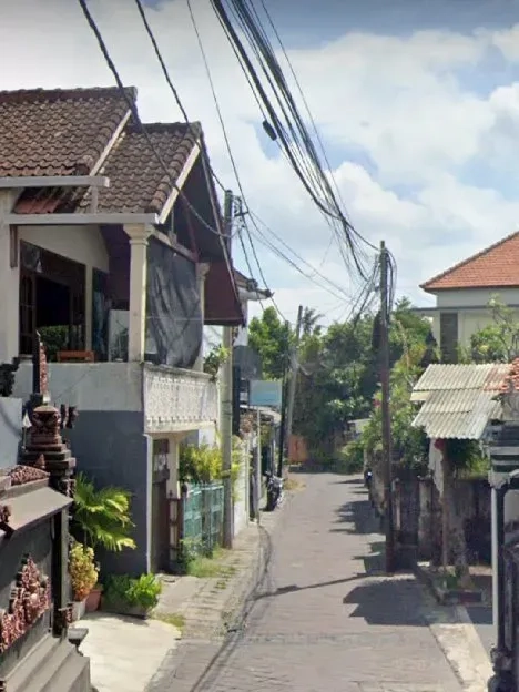 Dijual 2 are FREE RUMAH 2LT, Jl. Raya Kuta Gg. Sadasari Tuban Badung