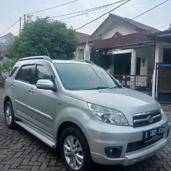 dijual/diewa mobil Terios manual