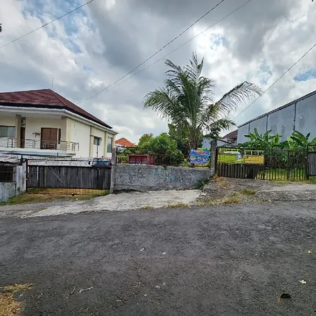 Dijual 21 are Free Rumah 2 LT. Jl. Cargo Taman Ubung Kaja Denpasar