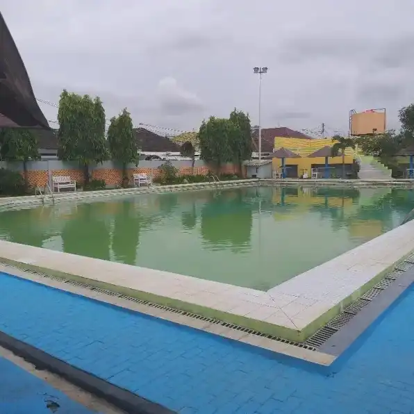 Jual Bangunan Sport Center di Daerah Plombokan Semarang