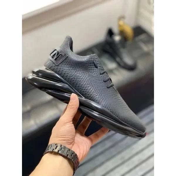 Sepatu sneakers pria philipp plein