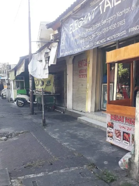 Dijual 7,6 are + FREE RUMAH LAMA, Jl. WR Supratman Kesiman Denpasar