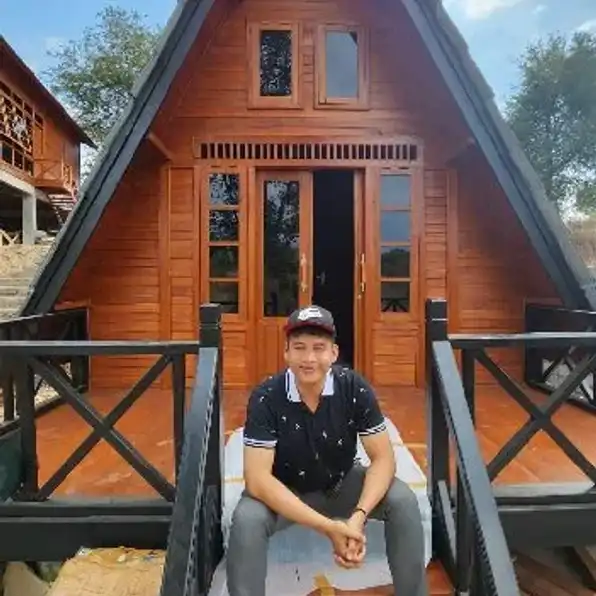 Wahyu Rumah Kayu