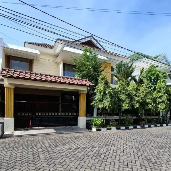 Jual Rumah Mewah Manyar Kerto adi Surabaya Strategis