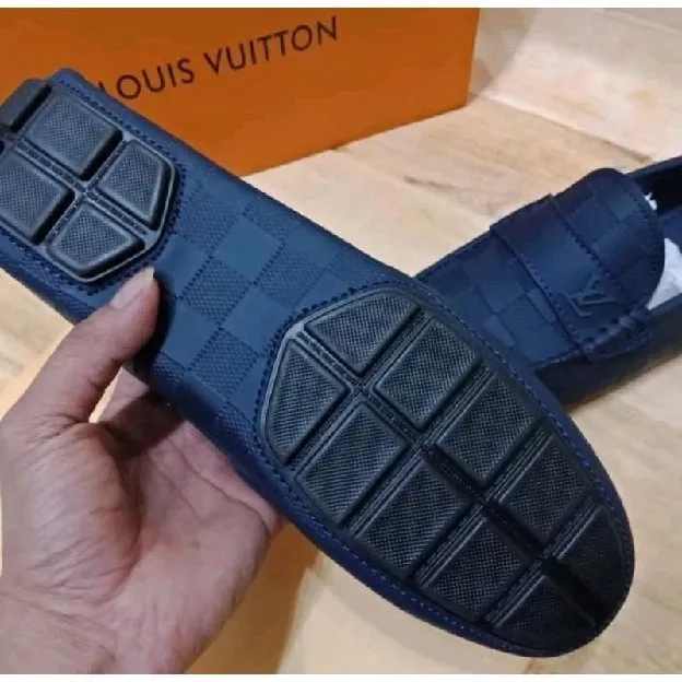 Sepatu loafers pria LOUIS VUITTON LV BLUE NAVY LV55209 DAMIER EMBOSS