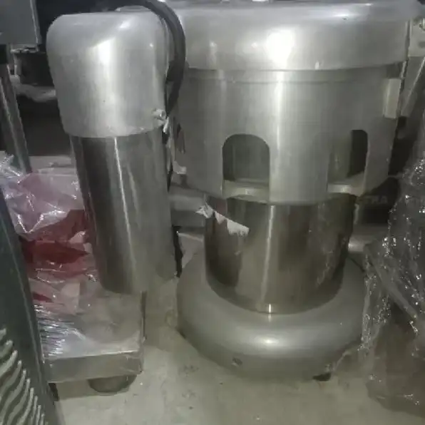 Cuci gudang NEW GETRA Juice extractor WFA-2000 Garansi