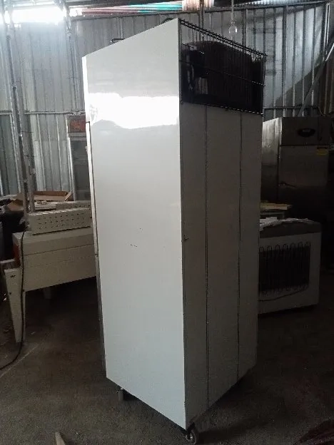 Cuci Gudang NEW GEA Upright Freezer URF-550-2D Garansi