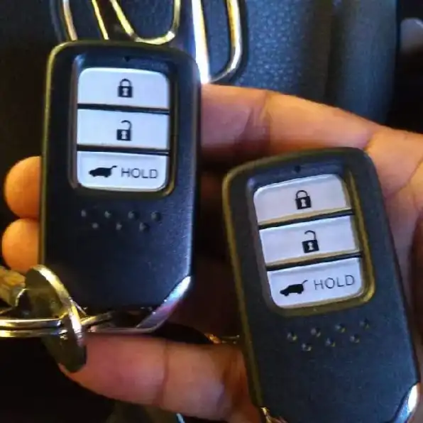 Ahli Kunci Motor Keyless Bekasi 0852-1094-9888 Zamrud Kunci