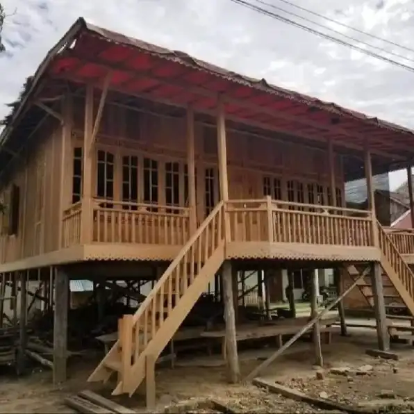 Wahyu Rumah Kayu