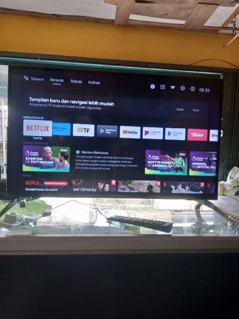 dijual TV merk Polytron 32 inch smart android digital 