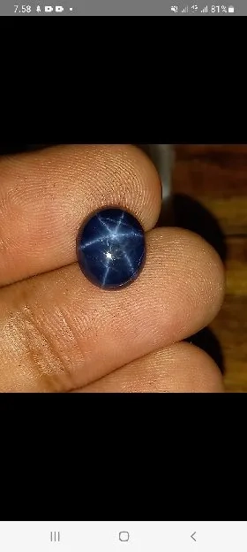 natural royal blue sapphire star 4.10ct