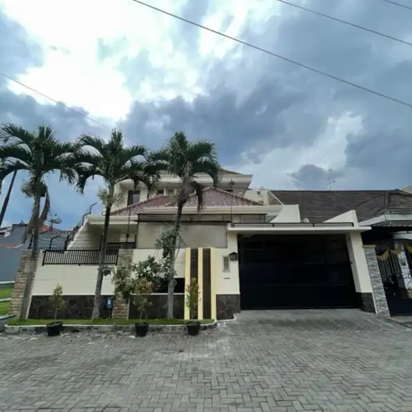 Dijual Rumah Sangat Mewah Bagus di Jatimulyo Kota Malang