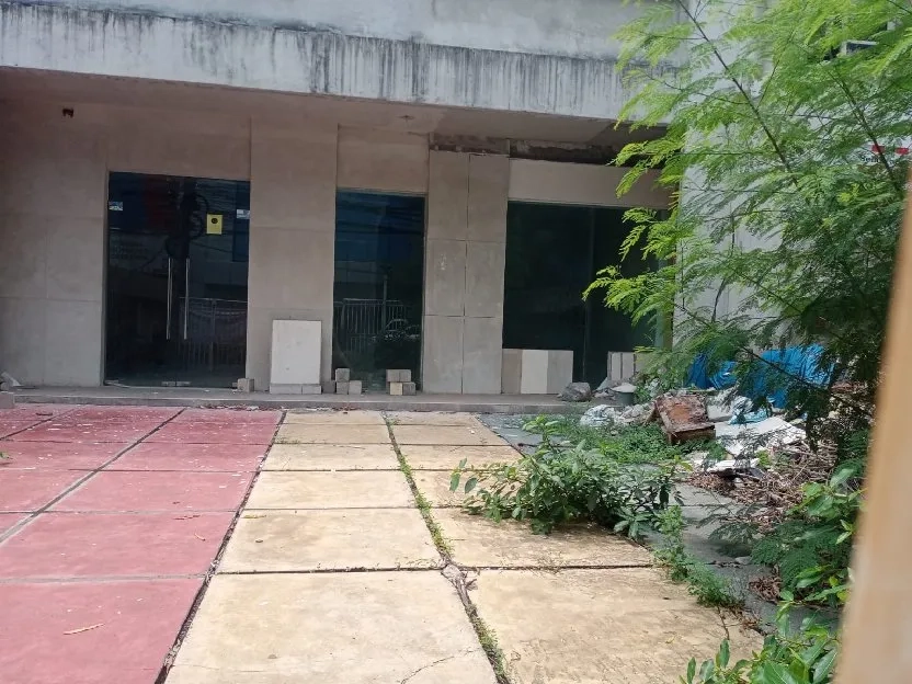 GEDUNG BAGUS JL MELAWAI RAYA KEBAYORAN BARU HARGA MIRING