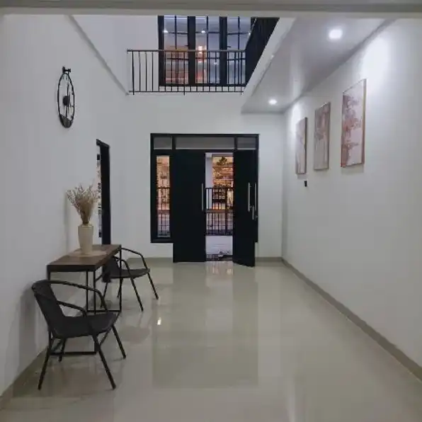 Rumah Baru Full Renovasi di Kebayoran Baru Senopati,8 KT,7carport