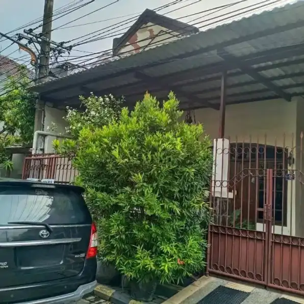 Jual Rumah Siap Dihuni di Sutorejo Selatan di Kota Surabaya