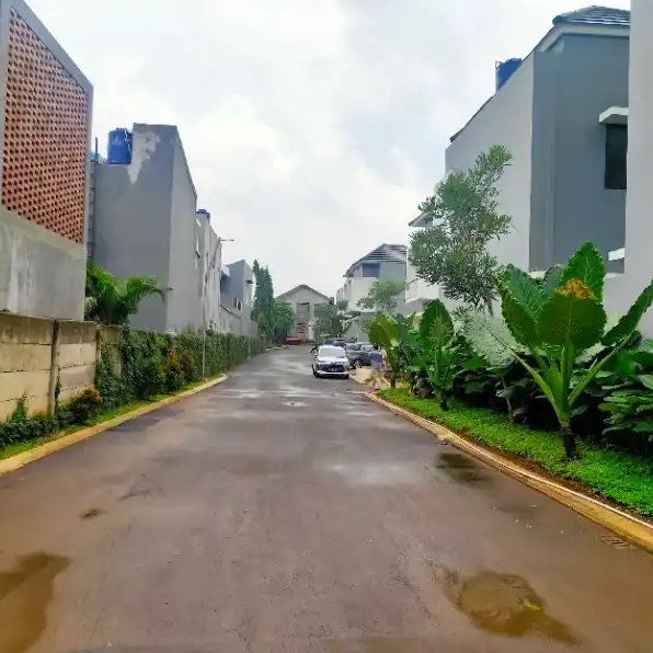 Rumah bebas banjir di pamulang