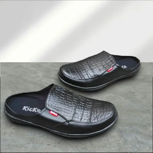 Bisa COD - Sandal Sepatu Selop Kickers - dmn