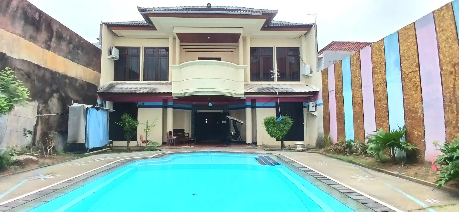 Dijual Rumah 7 KT simpang enam Teuku Umar Denpasar Bali