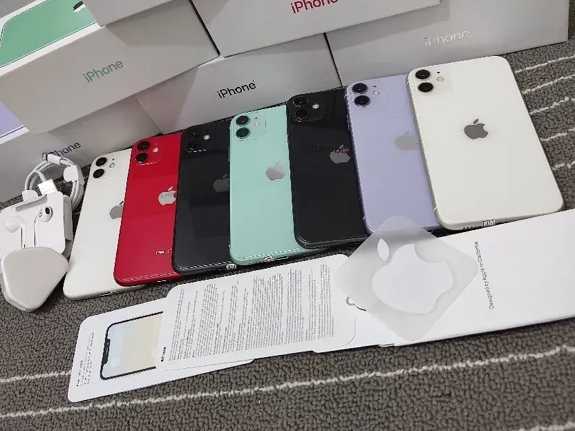 IPHONE 11 64GB Alloperator Fullsett Nominus Murah 