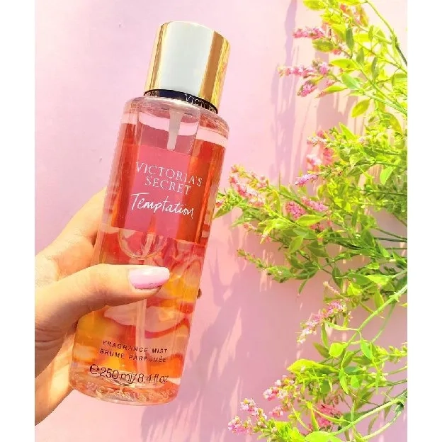 PARFUM WANITA VICTORIA SECRET BEST SELLER BODY MIST BARE VANILA / COCONUT PASSION / LOVE SPELL