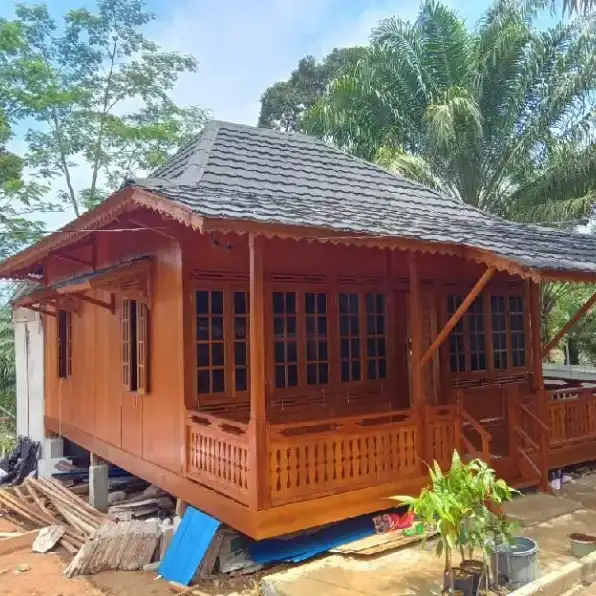 Wahyu Rumah Kayu