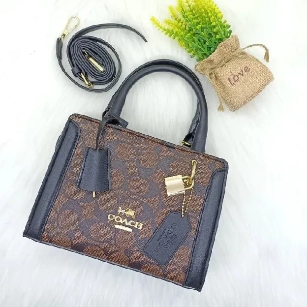 Tas Selempang Wanita Import Terbaru Termurah