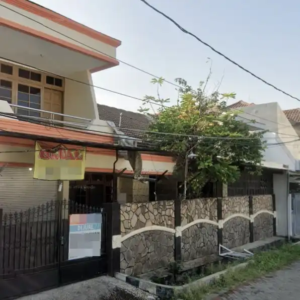 Rumah 2 Lantai di Dukuh Kupang Barat Kota Surabaya