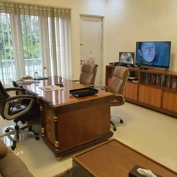 Jual Rumah dan Kantor di Raya Jatipadang Jakarta Selatan