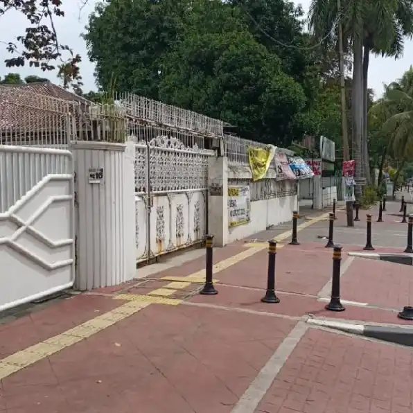 sewa Rumah/ tempat usaha jln utama sunter