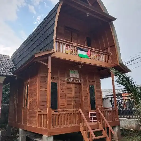 Wahyu Rumah Kayu