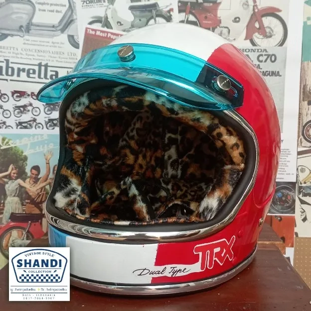 Helm TRX jadul oke