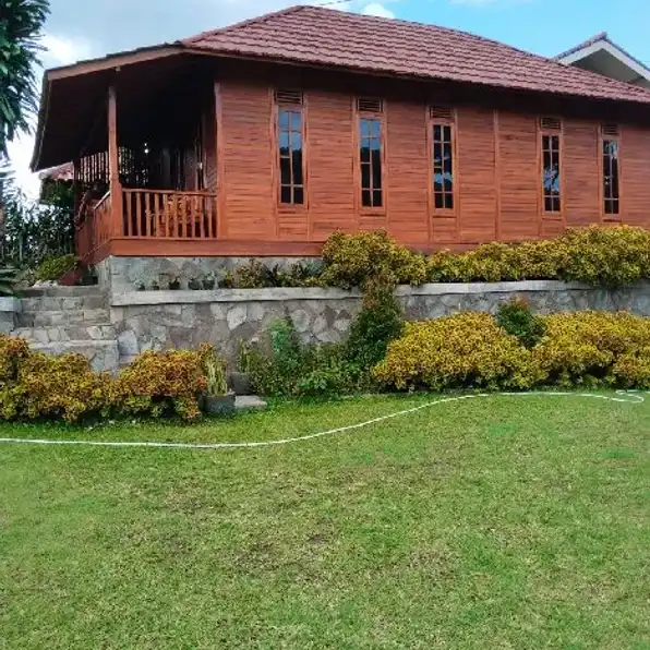 Wahyu Rumah Kayu