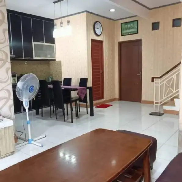 jual rumah taman palem Lestari