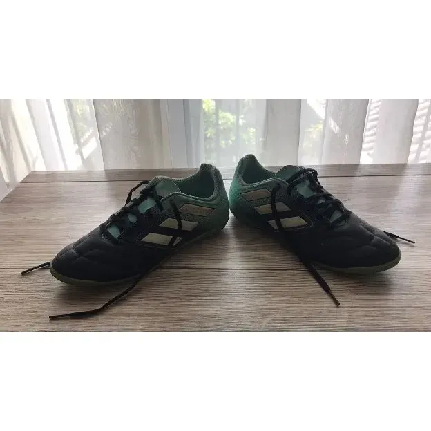 Adidas Ace 17.4 Original Kid Futsal Shoes / Sepatu Futsal Anak